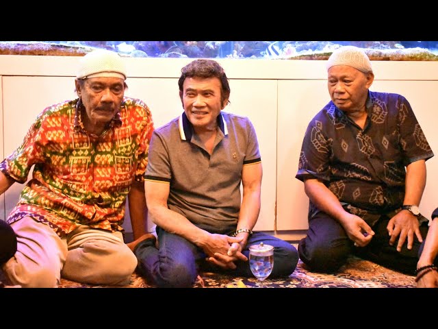 Rhoma Irama ngumpul Kembali bersama The Legend Soneta di acara Tasyakuran Milad Soneta ke 46 tahun class=