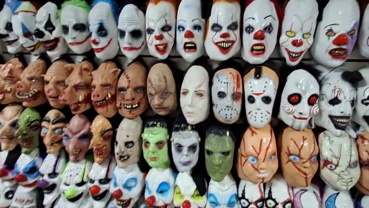 👺💀👽 MASCARAS KEVIN, PLAZA IZAZAGA, HALLOWEEN 2025 🎃👻