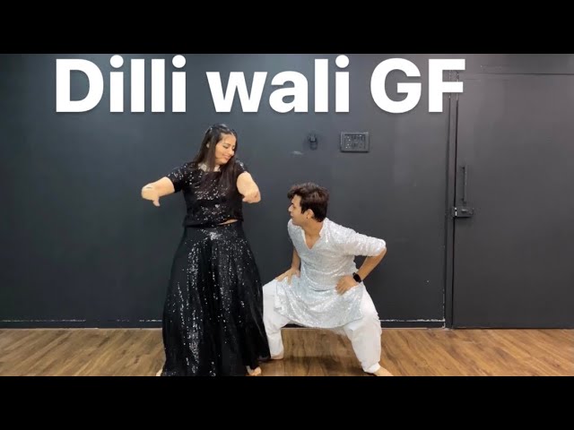 Dilli wali Gf | Dance Cover | Vicky & Aakanksha class=