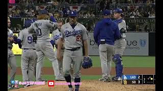 Fans mock Trevor Bauer’s Strut after he’s replaced in the 7th inning || Padres vs. Dodgers 2021