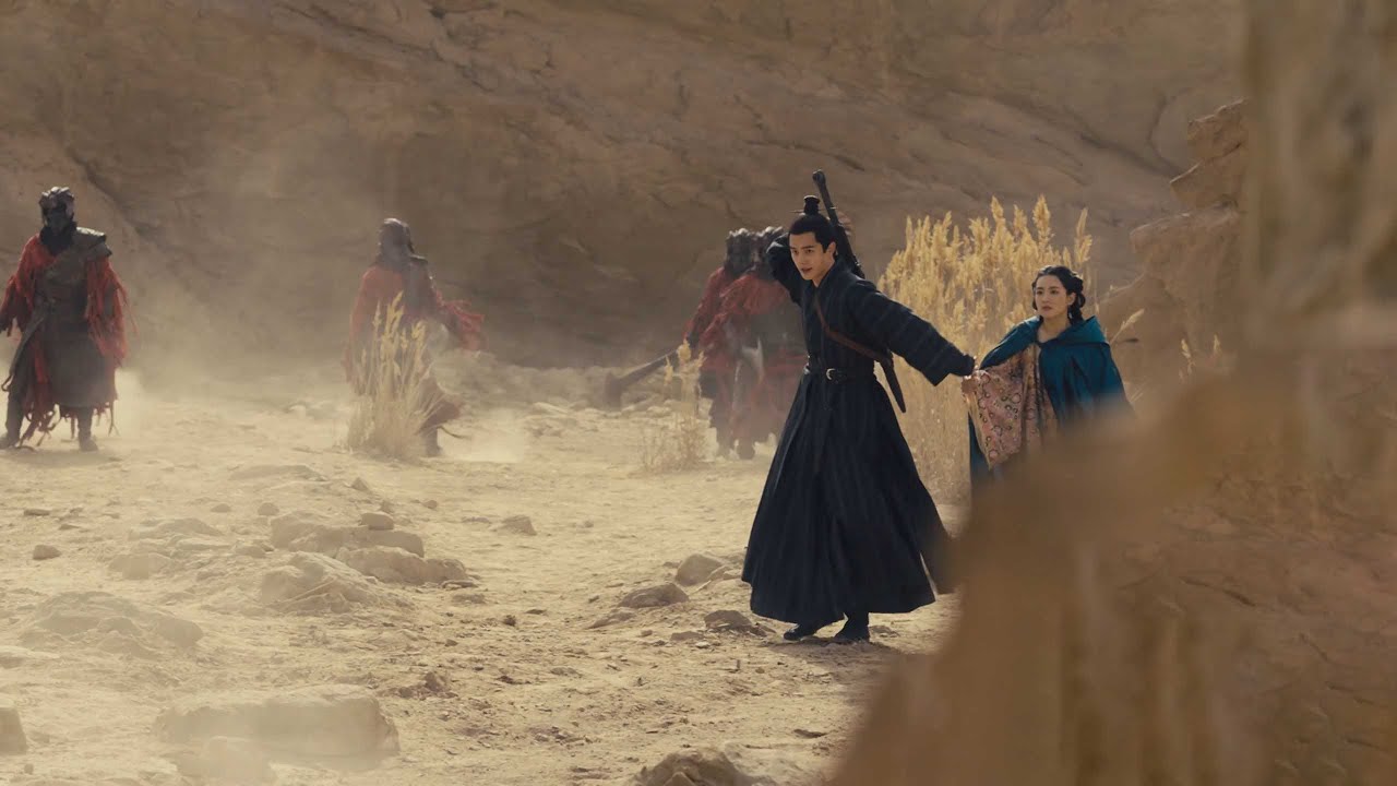 小夥帶著公主逃跑被包圍，拿出長劍奮起反擊，斬殺眾人！⚔️ 功夫 MMA | Kung Fu 