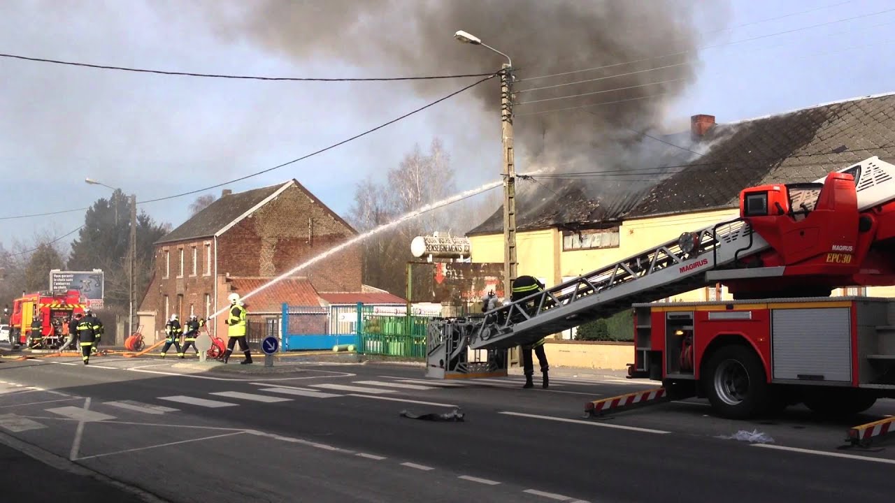 [Part 3] Spectaculaire incendie chez un vendeur de bouteilles de gaz, route de Mons 59600 Maubeuge