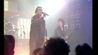 The Alarm - Rescue Me (Live on The Roxy &#39;87)