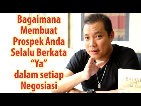 Video: Bagaimana Mempertahankan Klien