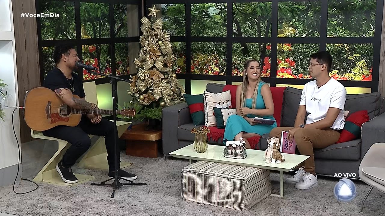 Cantor Igor Rodsi lança clipe do single "Livre e Linda"