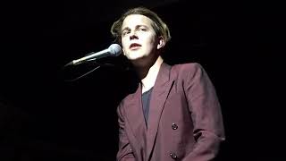 Tom Odell & Birdy performing, 