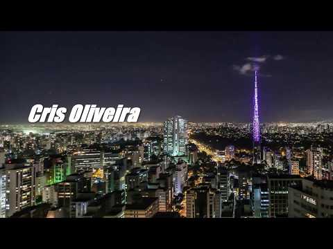 Cris Oliveira -
