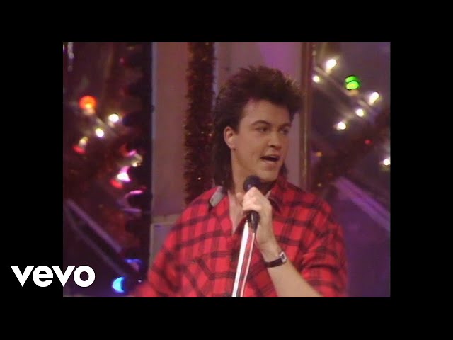 Love of the Common People (Live from Top of the Pops: Christmas Special, 1984)