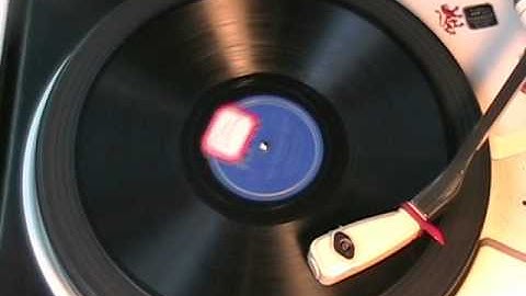 I WANT A BOWLEGGED WOMAN by Bull Moose Jackson 1947