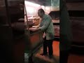 اوطي علي رجل دي اك ابوسها old meme mp3