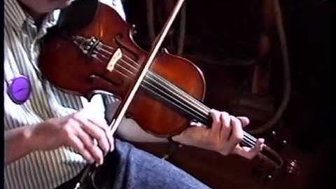 Bobby "The Bow" Taylor  - Triple Bow Jump Demonstration