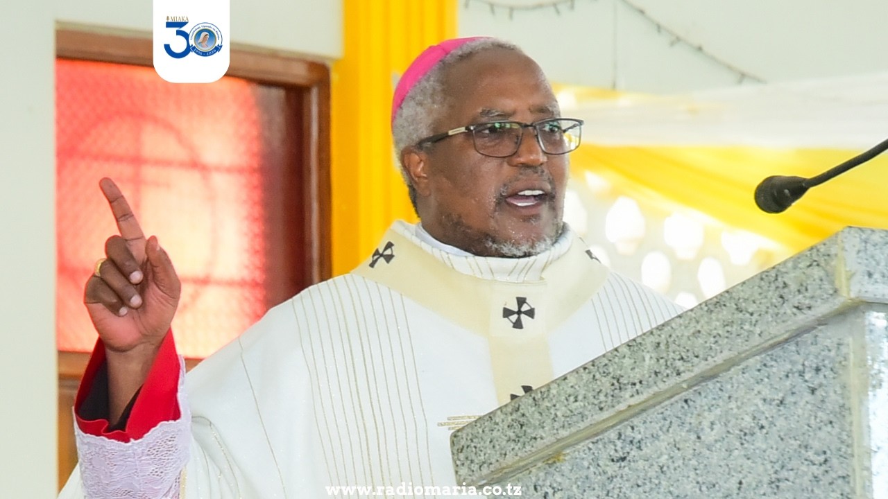 Dk.09 Homilia yenye ujumbe mzito kutoka kwa ASKOFU MKUU RUWA`ICHI/ Misa ya kumwombea Padre Assenga