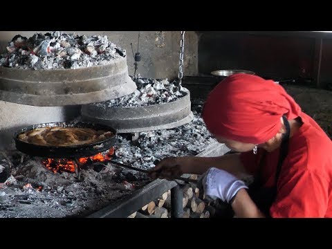 Video: Kako Ispeći Pitu Od Ribe