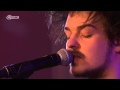 Milky Chance - 'Down By The River' (live in het Q-hotel 2014)