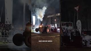 Vintage Lanz Bulldog Tractor Pulling - Low RPM Full Pull | Volkmarst Traktor Pulling 2024 Vintage Lanz Bulldog Tractor Pulling - Low RPM Full Pull | Volkmarst Traktor Pulling 2024