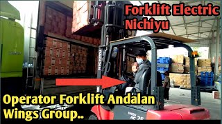 Amazing Forklift Skills,Semua Operator Forklift Wings group Bersertifikat