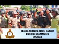 SKILIZA NYIMBO KALI YA KIJESHI ILIYOIMBWA NA ASKARI WA KIKOSI MAALUM CHA MFZ SKILIZA NYIMBO KALI YA KIJESHI ILIYOIMBWA NA ASKARI WA KIKOSI MAALUM CHA MFZ
