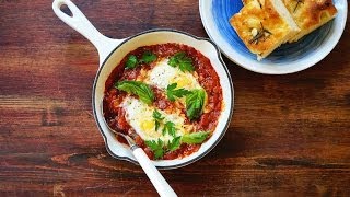 Breakfast Eggs In Tomato Sauce