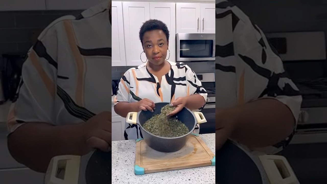 Regardez This lalo hits different because the leaves come straight from Gonaïves 🌿✨ Cooking it step by step. sur YouTube Regardez This lalo hits different because the leaves come straight from Gonaïves 🌿✨ Cooking it step by step. sur YouTube