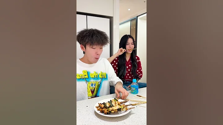 How This Siblings Eat Duck Skewers🍗 #shorts #funny