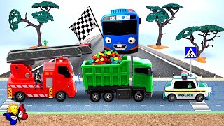 Smart Blue Bus and his Friends on a big parade of cars