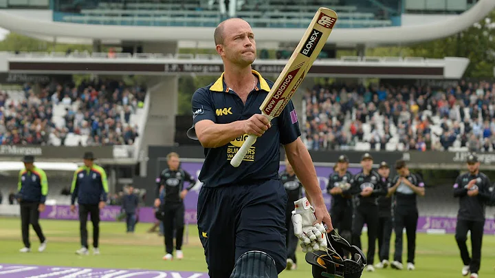 HIGHLIGHTS | Jonathan Trott awarded Player of the ...
