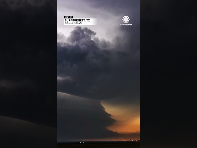 Stunning Lightning Storm Timelapse on the Texas/Oklahoma Border