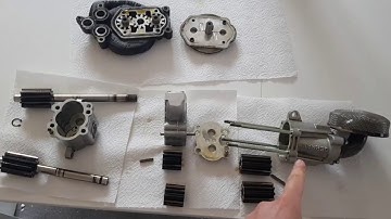 Porsche 996 GT3 M96.79 engine rebuild. Part 4.  Oil pumps