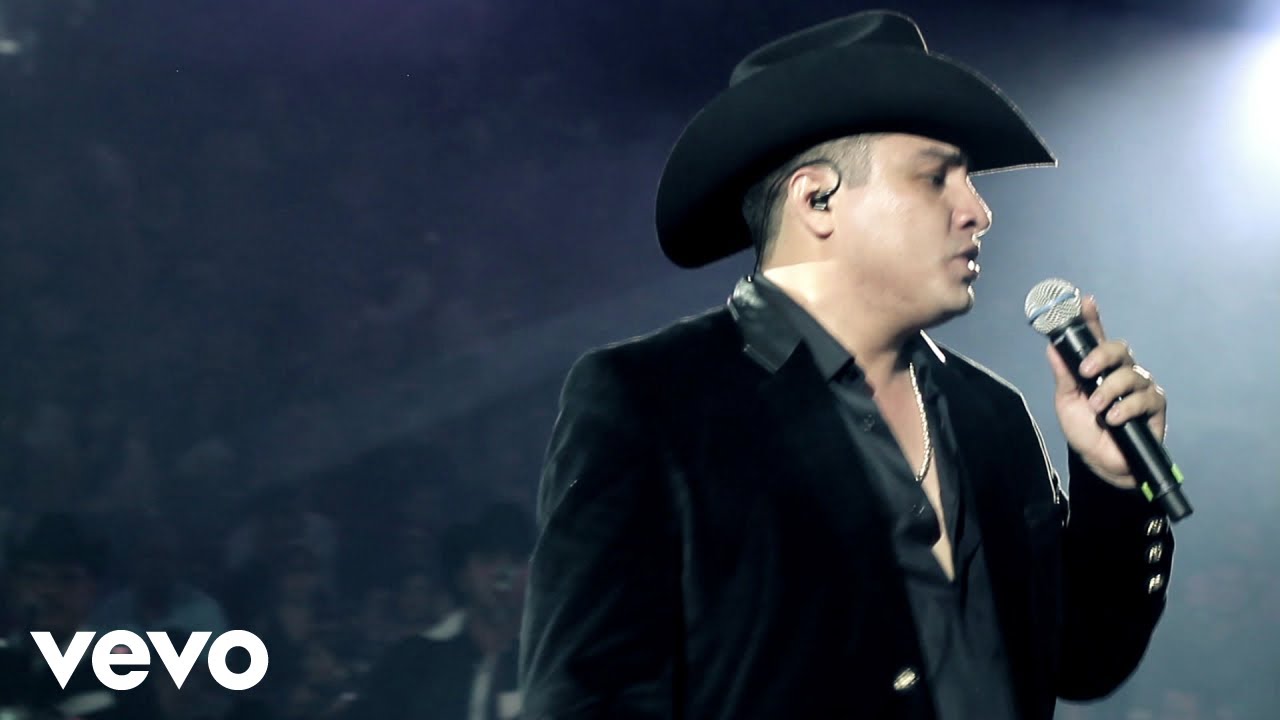 Julión Álvarez Y Su Norteño Banda - El Bombón (En Vivo)