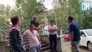 Спор жителей Кольцова, 13Б по поводу размещения в их доме центра помощи бездомным