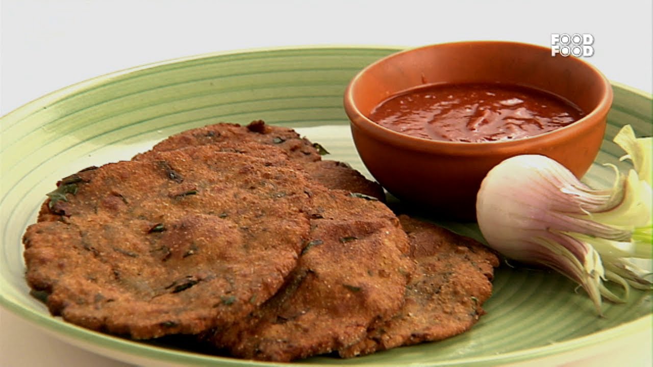 Masala Bajre Ki Puri - Turban Tadka | FoodFood