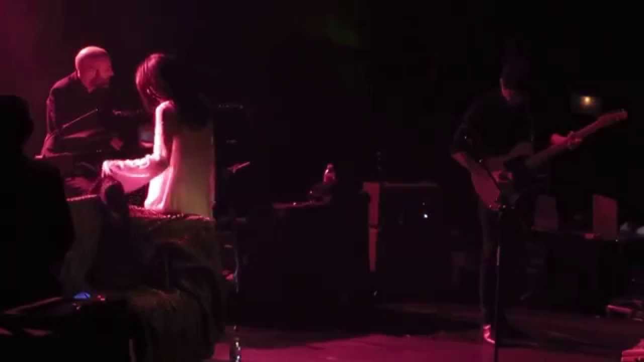 Bebe - Ganamos (Teatro Circo Price, Madrid, 14 Noviembre 2015)