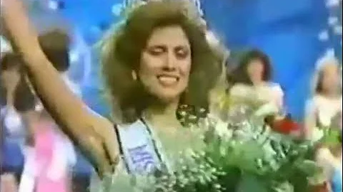Deborah Carthy-Deu in her coronation as Miss Unive...