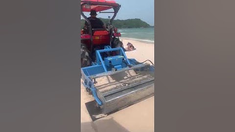 Làm sạch rác bãi biển Phú Quốc với máy sàng cát bãi biển #maysangcat #máysàngcátbãibiển