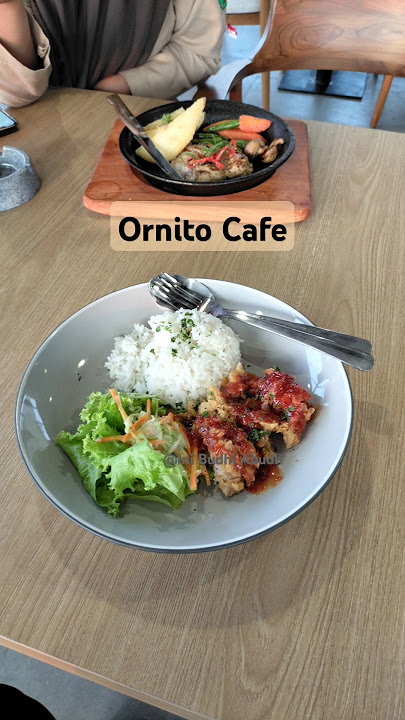 Kuliner Hits Solo! Ornito Cafe & Co-Working Space #solo #nongkrong #kuliner #cafe #maknyus #hits
