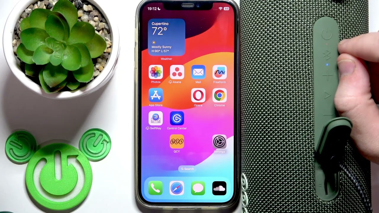 QCY SP7 – How to Check If Your Device Is Charging