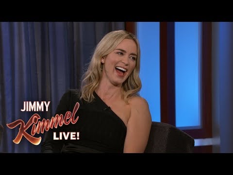 emily-blunt-on-mary-poppins-&-embarrassing-mom