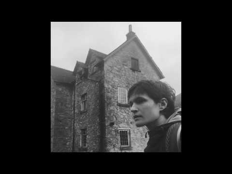 Adrianne Lenker Symbol Youtube