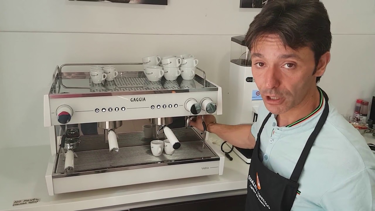 Funcionamiento Cafetera Profesional y Preparacion de Bebidas - GAGGIA VETRO  