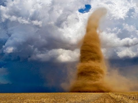 Video: In Sochi - Hebben Zich Veel Tornado's Boven De Zee Gevormd. Alternatieve Mening