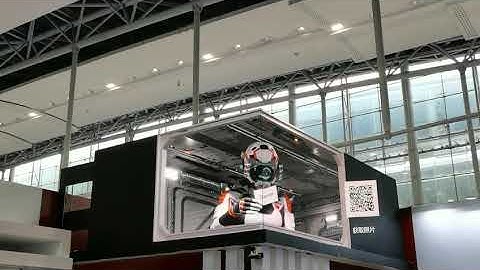 Robot in 3D LED Cube Screen