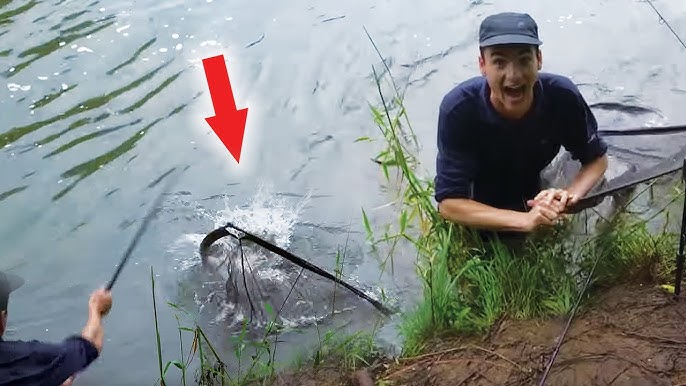 Huge fish broke my net - YouTube