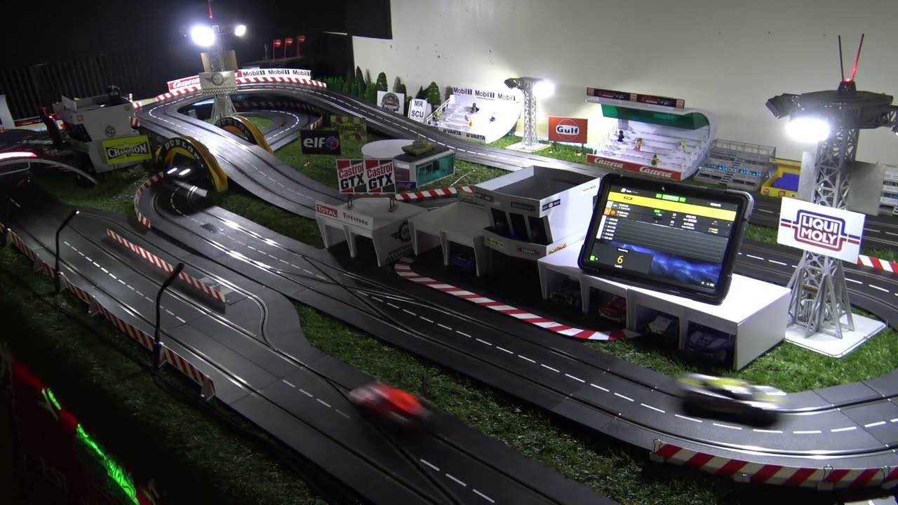 carrera digital hardvark battle/race