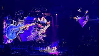 KISS LIVE! Final NYC Shows Ever! Paul Stanley Tommy Thayer Dueling Guitar Solos!