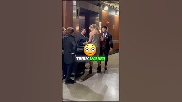 😳Nobody Expected Taylor Swift to Do THIS at the Grammys! #taylorswift #usashorts #shorts
