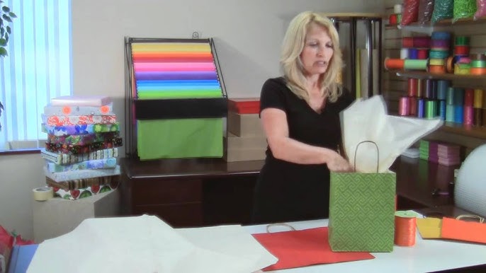 Giftology: How to Fill a Gift Bag with Tissue 