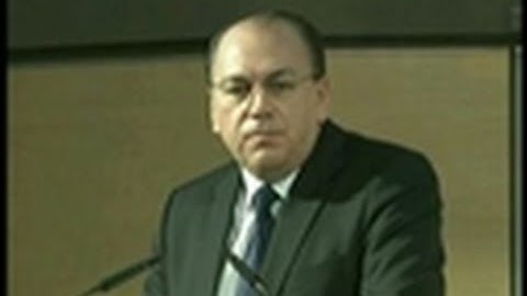 Weber Says He Agreed With Merkel to Say Nothing on Plans: Video