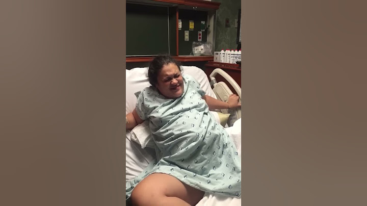 Baby pushes during the beginning of my labor