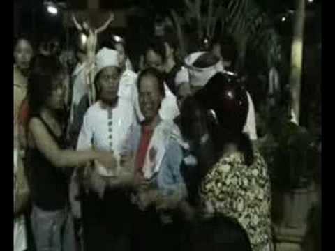 Video CONG AN DAN AP, DANH GIAO DAN DO MAU! - youtube