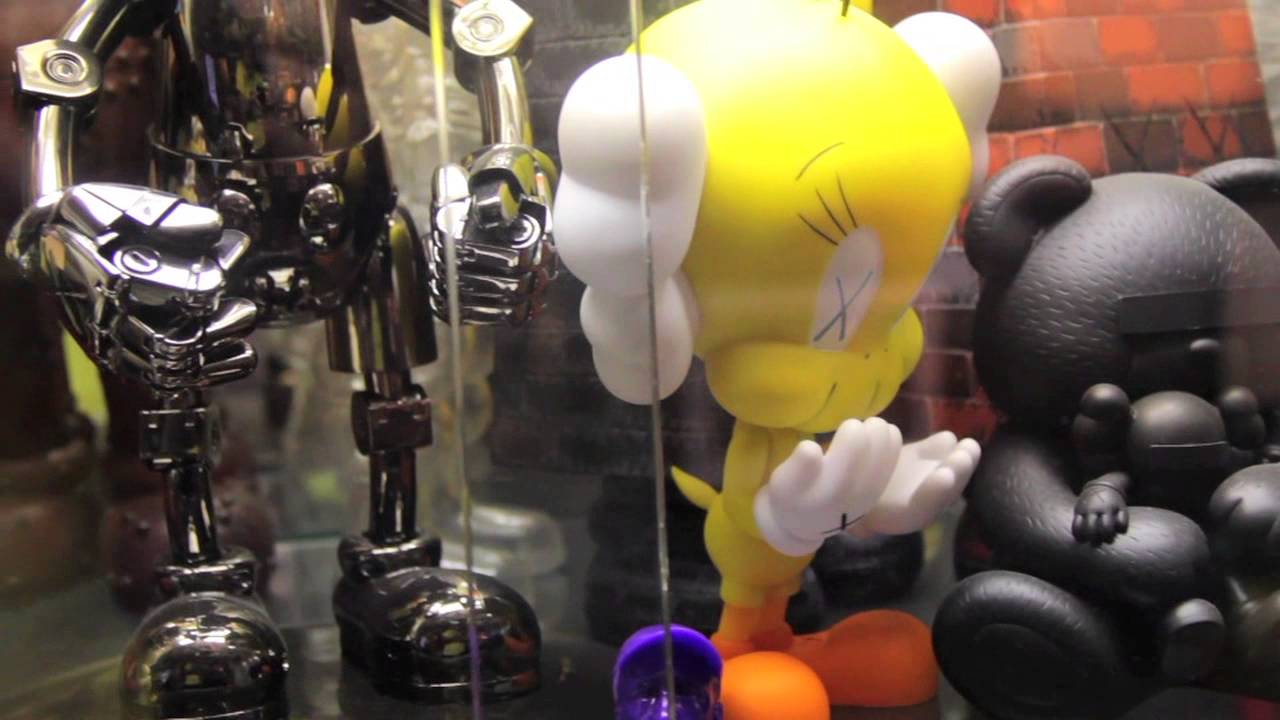 Toy Art Gallery Offices